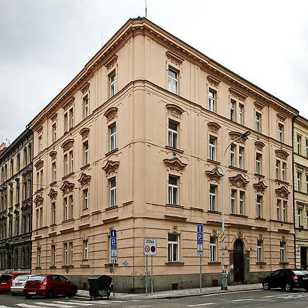 Luxury Center Apt. Charles Bridge Walking Distance Prague Exterior photo